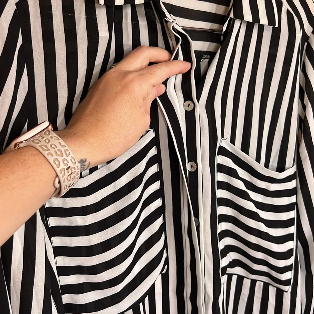 Sans Souci Black and White Striped Oversized Long Sleeve Top, Women’s Size Small - Picture 7 of 7